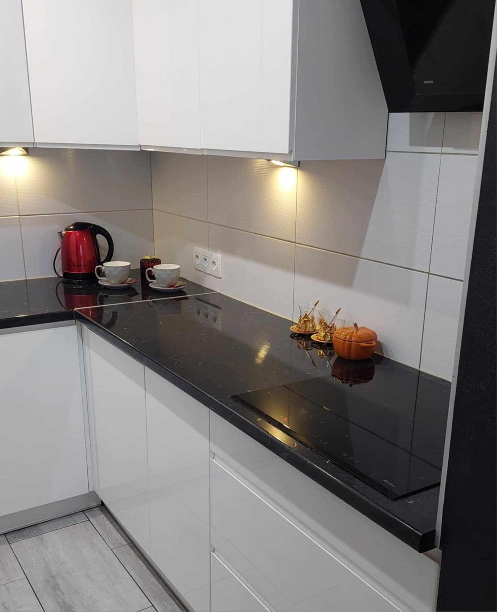 Ekskluzywny Apartament W Centrum Z Klimatyzacja I Balkonem Lubiń Kültér fotó